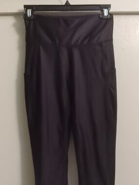 zuda Black High-Waist Leggings with Side Pockets